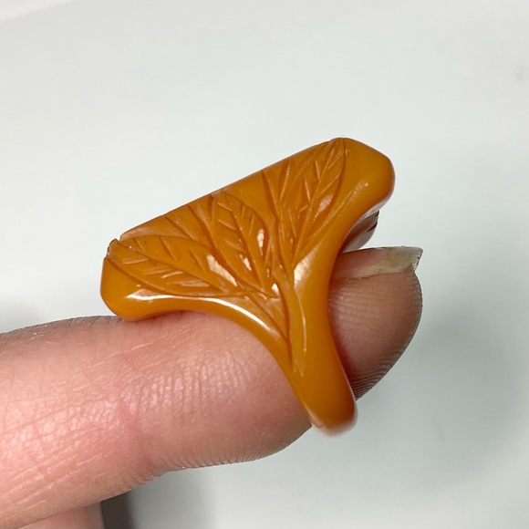 Antique Art Deco Bakelite Heavily Carved Ring Sz4 - Picture 5 of 8